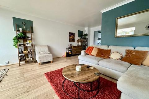 10 Church View Close, Southend-on-sea, SS2 4AR