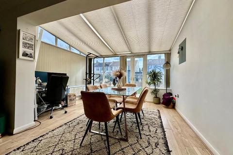 10 Church View Close, Southend-on-sea, SS2 4AR