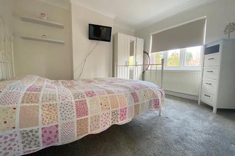 19 Mountview Road, Orpington, BR6 0HN