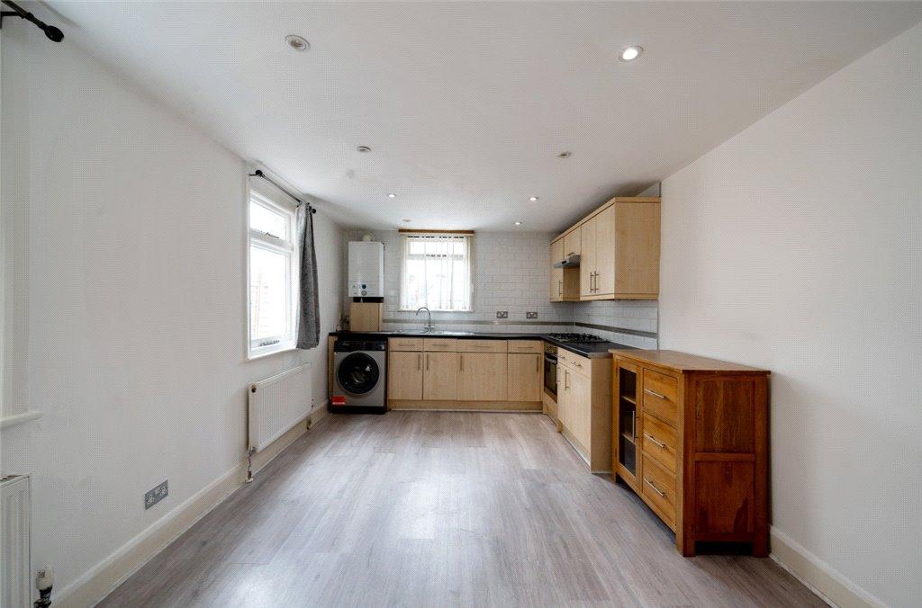 Kitchen/Reception