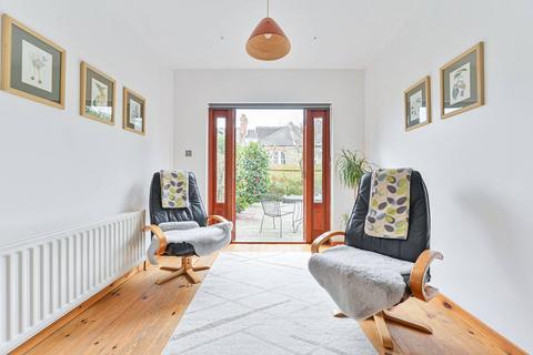 4 bedroom house to rent - Wellfield Road, Streatham, London, SW16
