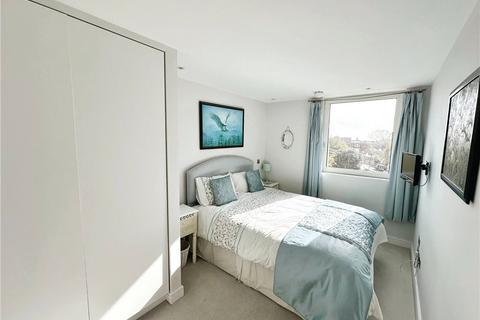 2 bedroom apartment for sale, Gunwharf Quays, Portsmouth, Hampshire