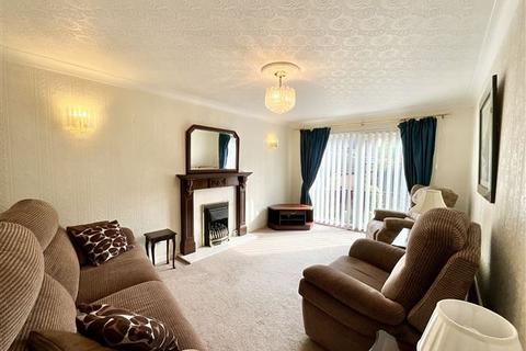 2 bedroom bungalow for sale, Aspen Close, Killamarsh, Sheffield, S21 1TA