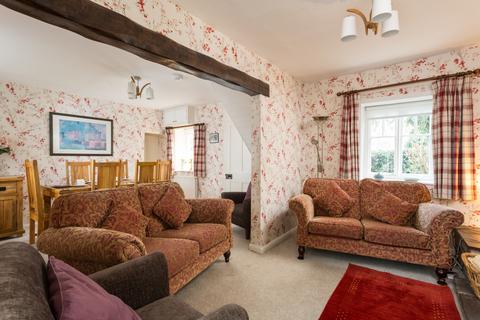3 bedroom detached house for sale, Carlton Road, Helmsley, York, YO62
