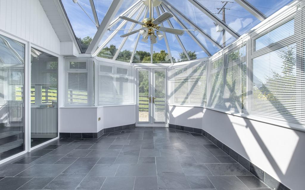 Sun Room/Conservatory