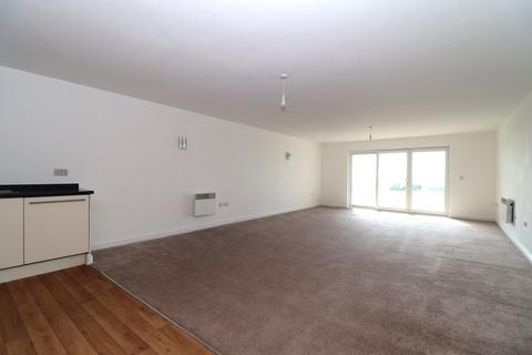 2 bedroom flat for sale - The Sea House, Herbrand Walk, Bexhill on Sea, TN39