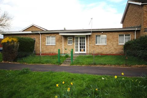 2 bedroom semi-detached bungalow for sale - Bayworth, Letchworth Garden City, SG6