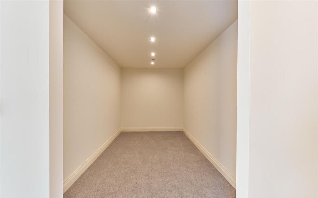 Master dressing room