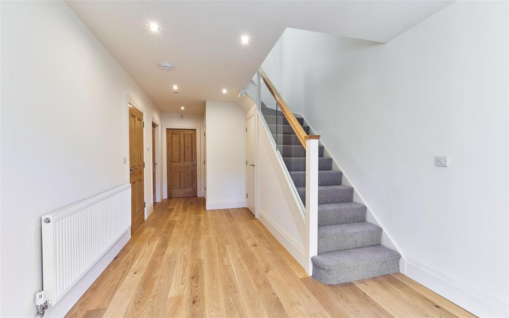 Stairs to upper ground floor