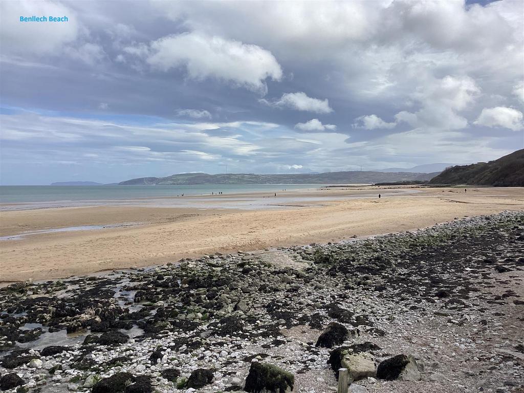 Benllech Beach.jpg