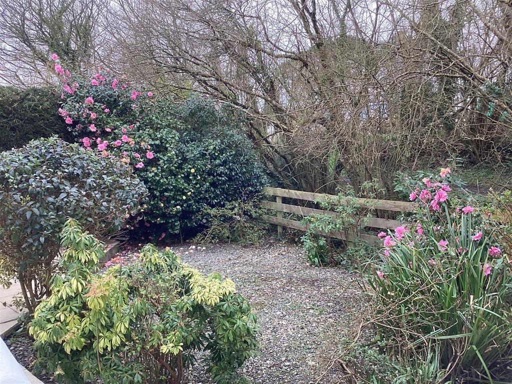 Garden1.jpg