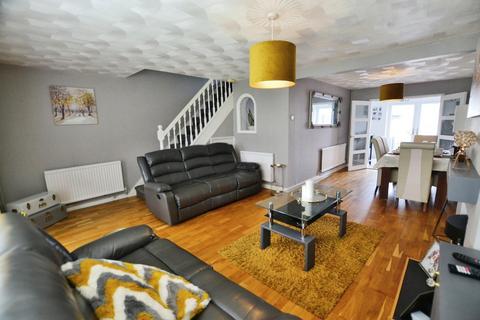16 Ashwicke, Bristol, BS14 0AW
