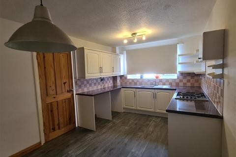 3 bedroom terraced house to rent - Upper Field Close, Redditch