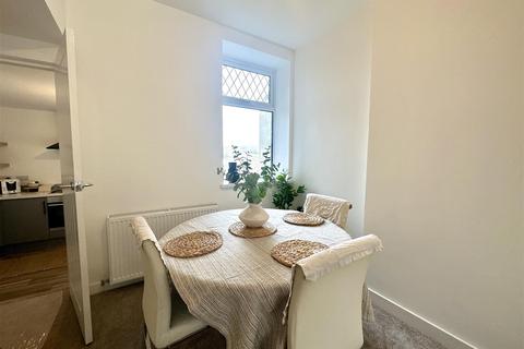2 bedroom terraced house for sale, Church Road, Barry