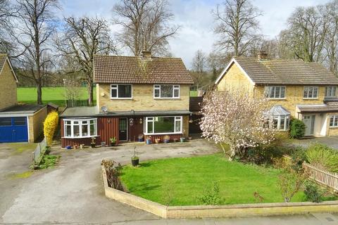3 bedroom detached house for sale - Station Road, Great Bowden