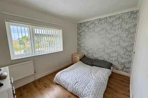 6 Windrush Road, Hardingstone, Northampton, NN4 6EH