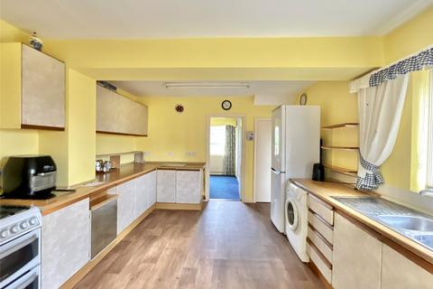 7 Burnside, Gateshead, NE10 9UY