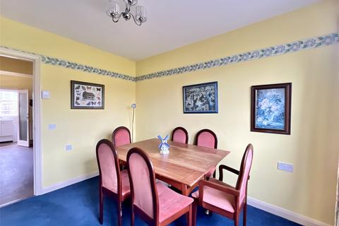 7 Burnside, Gateshead, NE10 9UY