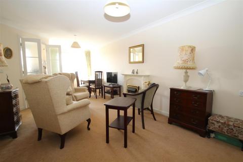 2 bedroom apartment for sale, Worthing Road, East Preston