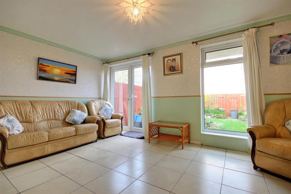 Brantingham Walk, Hull 3 bed terraced house for sale £119,950