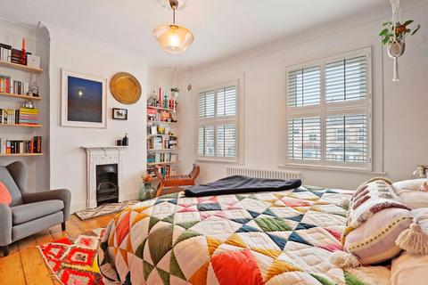 4 bedroom house for sale - Montrave Road, Penge, London, SE20