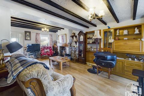 3 bedroom cottage for sale - The Tufts, Lydney