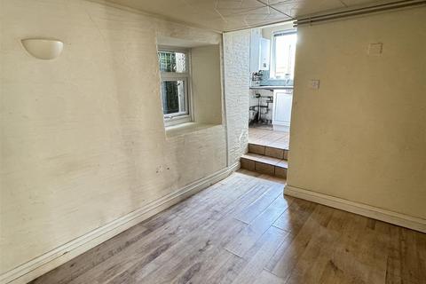 47 Ledrah Road, St Austell, PL25 5HG