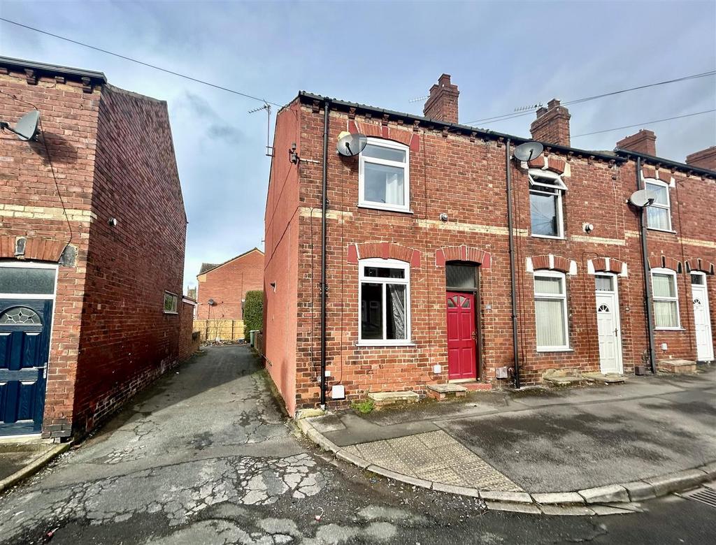 New Street, Kippax, Leeds 2 bed terraced house for sale £142,950