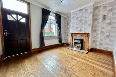 2 bedroom terraced house for sale, New Street, Kippax, Leeds