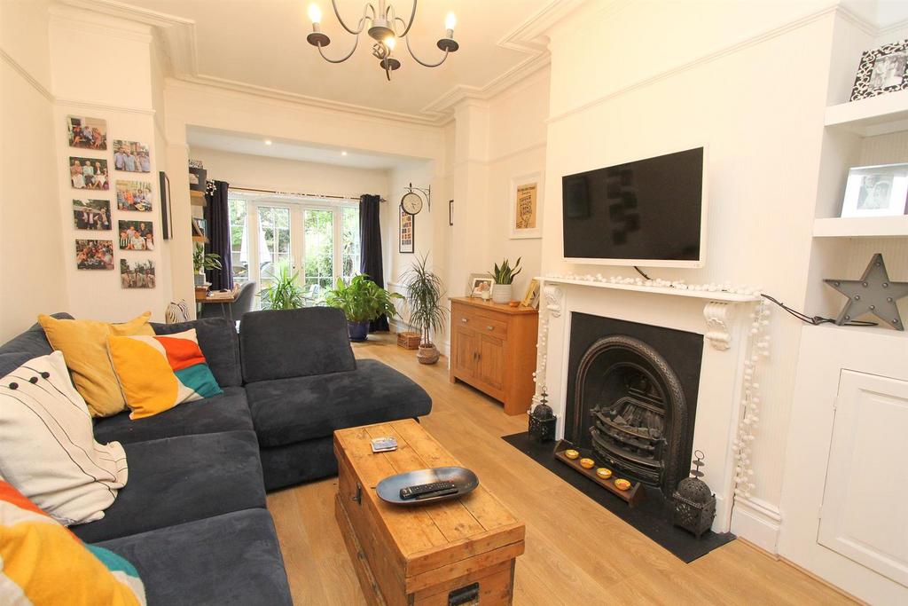 Family room.jpg