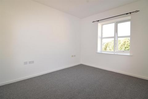 1 bedroom apartment to rent - Brackendale Mews, Thackley, Bradford