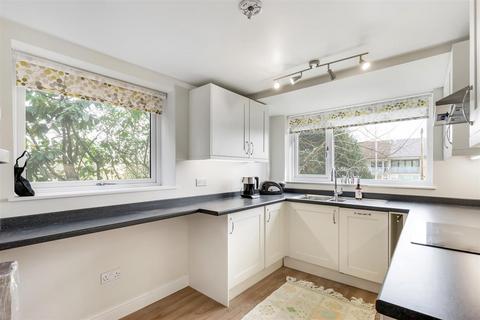 3 bedroom apartment for sale, Marlborough Court, Menston LS29