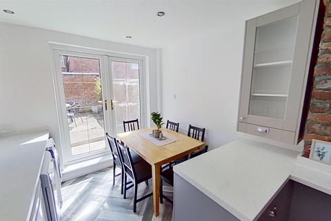 5 bedroom terraced house for sale, West Lorne Street, Chester