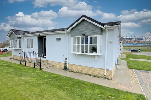 2 bedroom park home for sale, Gate Farm Road, Shotley Gate