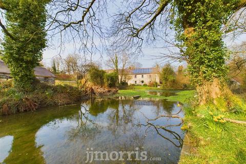 5 bedroom property with land for sale, Blaenffos, Boncath