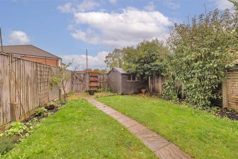 2 bedroom semi-detached house for sale, Cleavesland, Laddingford, Maidstone