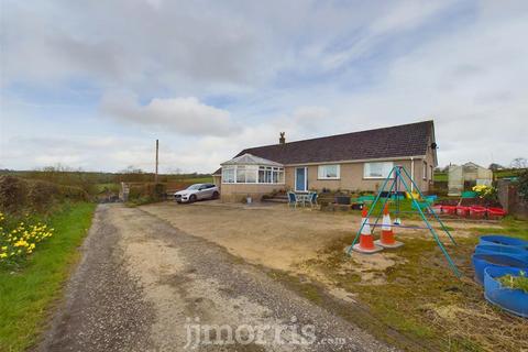 3 bedroom property for sale, Cwm Cou, Newcastle Emlyn