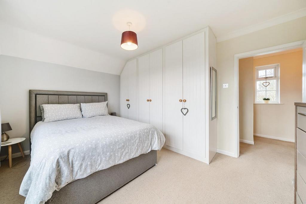 2nd view MASTER BEDROOM.jpg