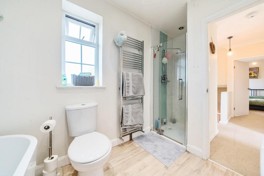 2nd view BATH &amp; SHOWER ROOM.jpg