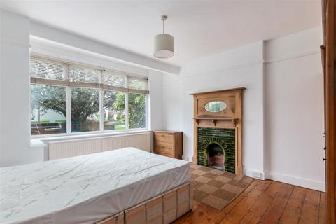 3 bedroom terraced house for sale - Bushey Road, Raynes Park SW20