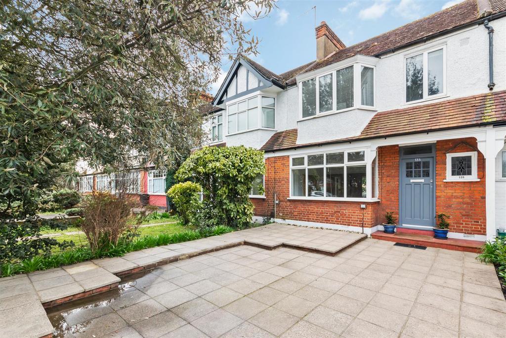 Bushey Road, Raynes Park SW20 3 bed terraced house for sale £695,000