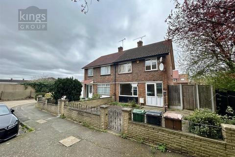 8 Genever Close, London, E4 9BT
