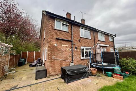 8 Genever Close, London, E4 9BT