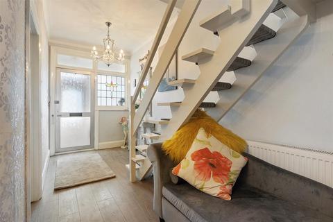 12 Blake Hall Crescent, London, E11 3RH