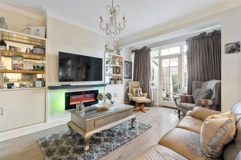12 Blake Hall Crescent, London, E11 3RH