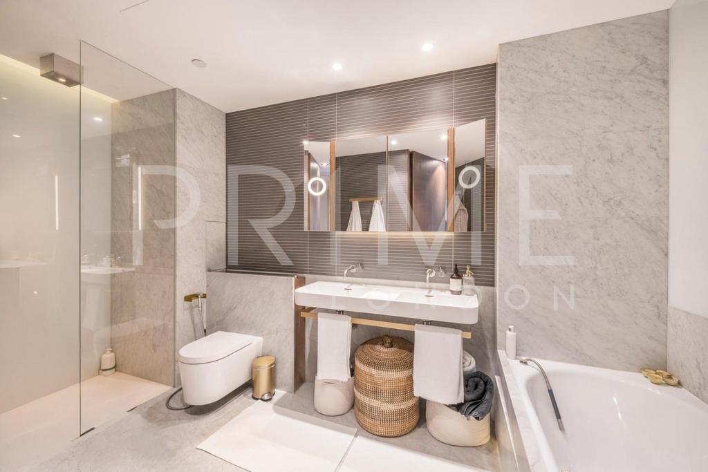 Bathroom(1) (21).jpg