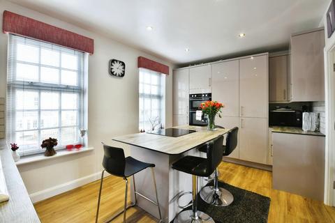 63 Bishopfields Drive, York, YO26 4WY