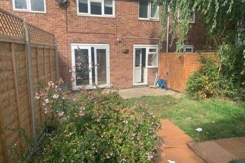 2 bedroom house to rent - Potters Field, Harlow