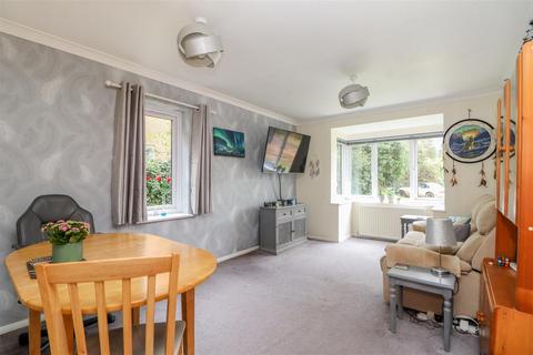 1 bedroom flat for sale - North Parade, Horsham