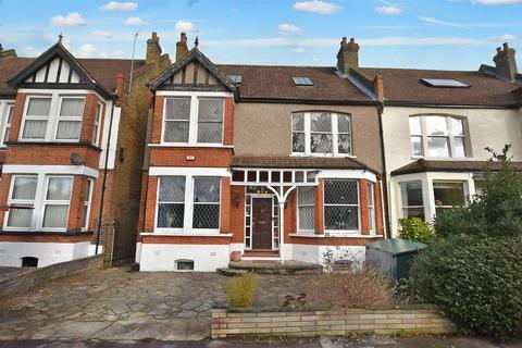 8 bedroom semi-detached house for sale, Leicester Road, Wanstead